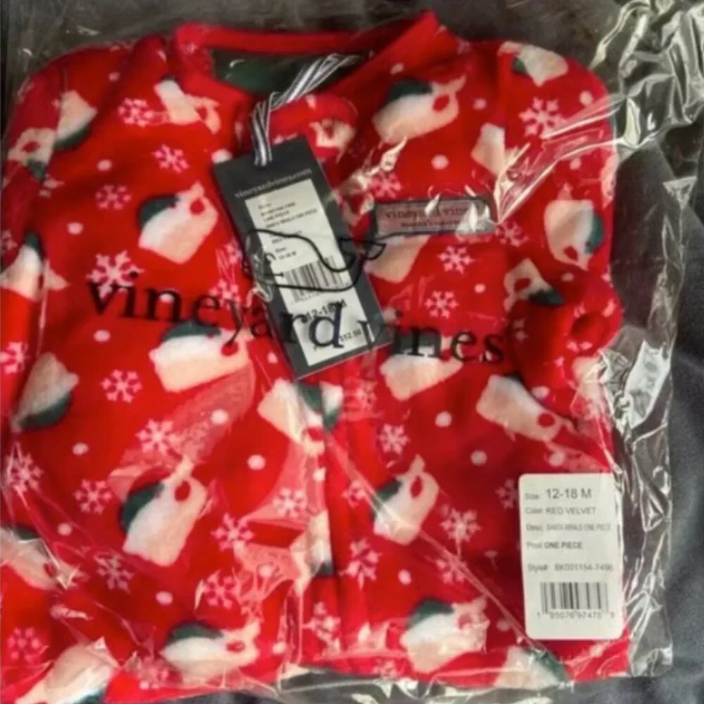 NWT Vineyard Vines Baby Santa Whale High Pile One Piece